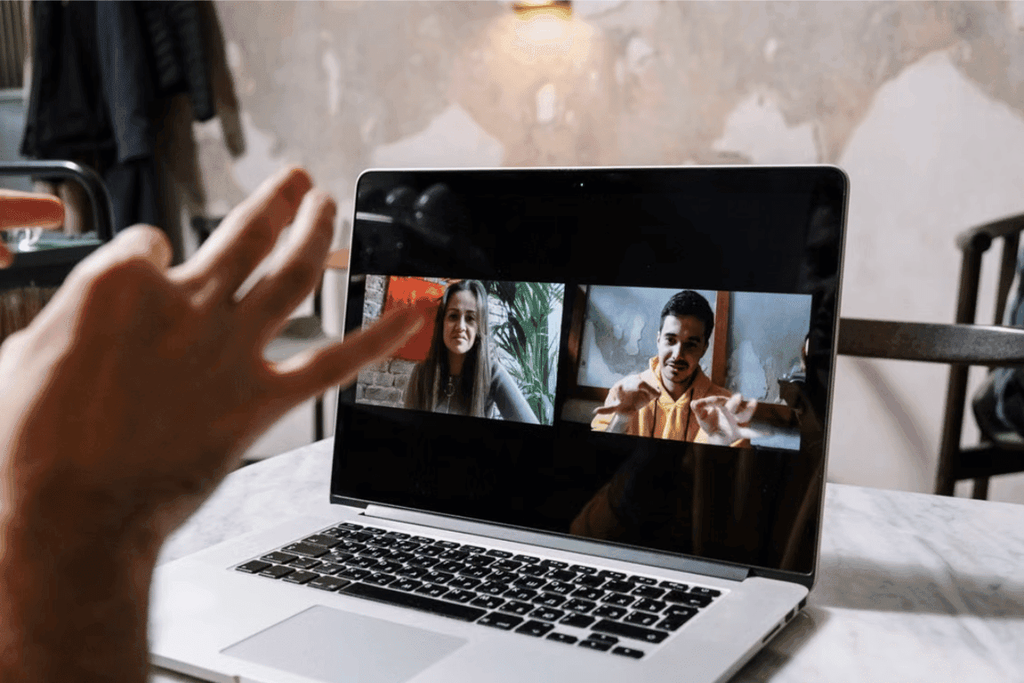 How to Meet New People Online Safely: Tips for Better Connections